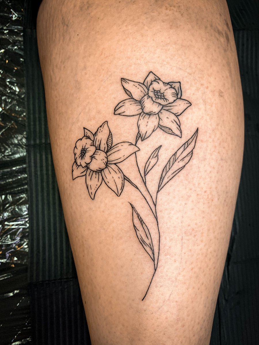 CanuckCreatures's tweet photo. I'm tattooing at Tiger's Eye in Kentville, Nova Scotia. Follow my IG: https://t.co/RfiNyV5vzW https://t.co/u1OgKQkKVZ