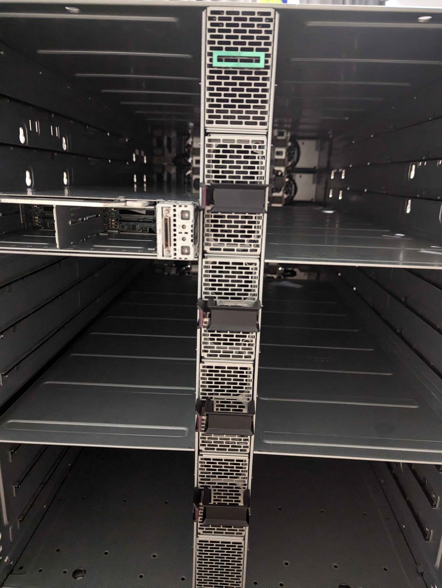 FlorianGH tweet media