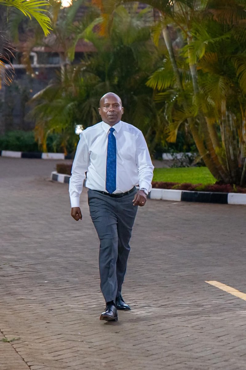 MUSADAU71373604's tweet image. We the people of mumias West love Deputy President @KindikiKithure to our core. He's a go-getter, he listens and mingles with everyone regardless of calibre. When he visited #mumias as #InteriorCS he lighted many hearts. #WeLoveYouSir.
