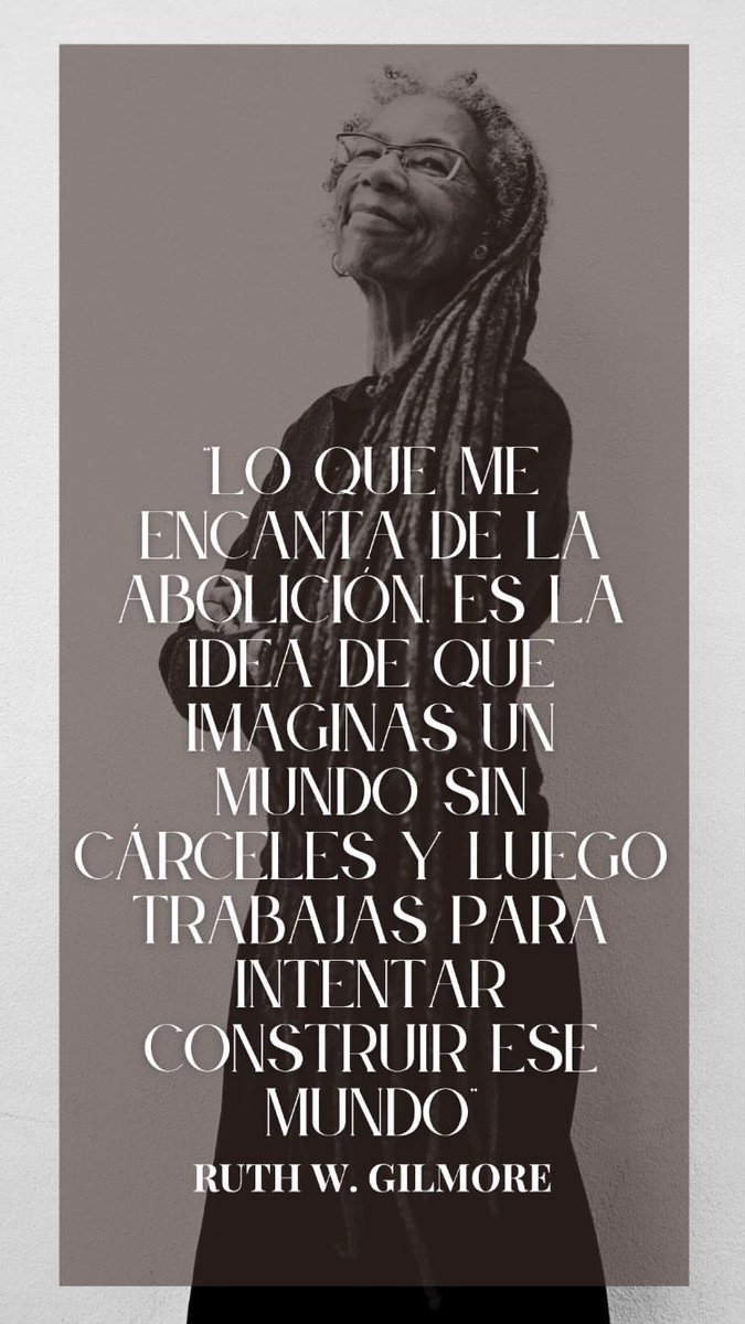 MariadeMagdala3's tweet photo. “Quien no conoce a dios, a cualquier santo le reza” dicen en mi pueblo. 
Por favor dejar de ovacionar a blancas que manejan un antipunitivismo muy blanco y ponerse con las Referentas. Gracias 🤎🖤 https://t.co/vMmh5oohKi