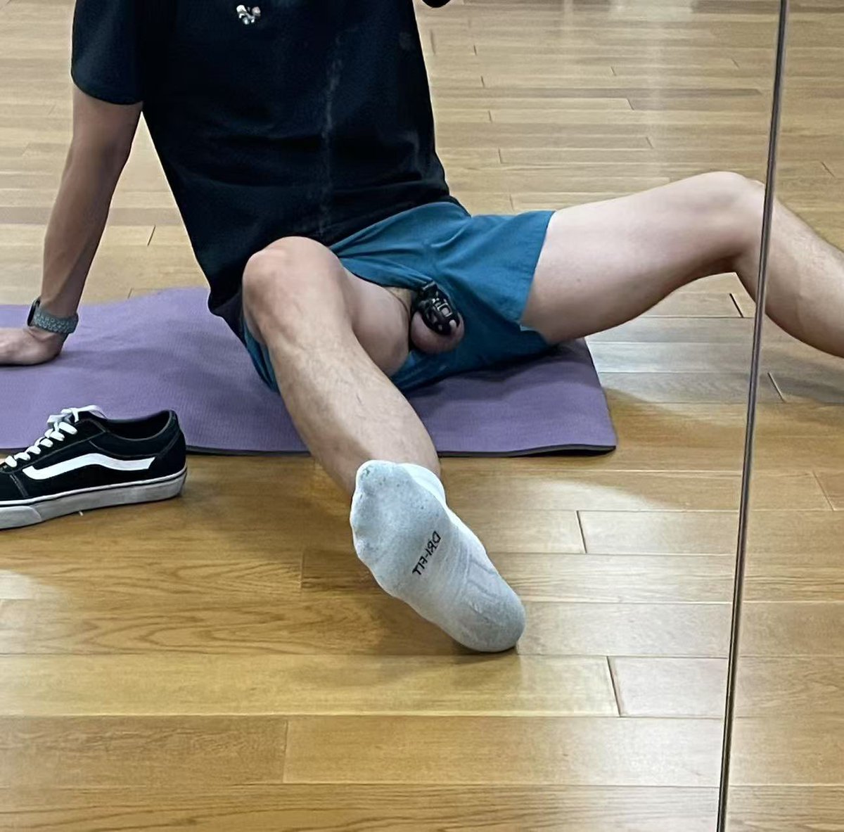 不穿内裤运动锁就容易滑出来