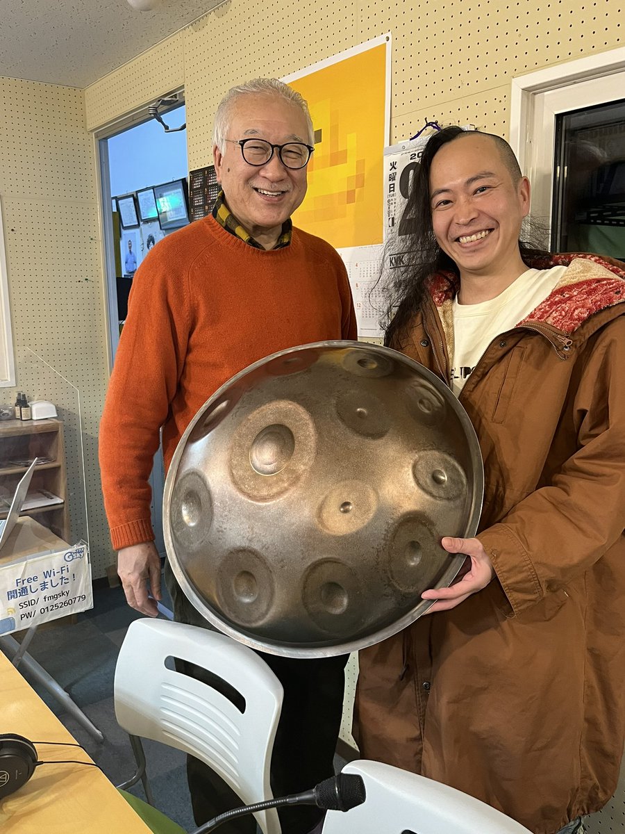 大地@ハンドパン tweet media