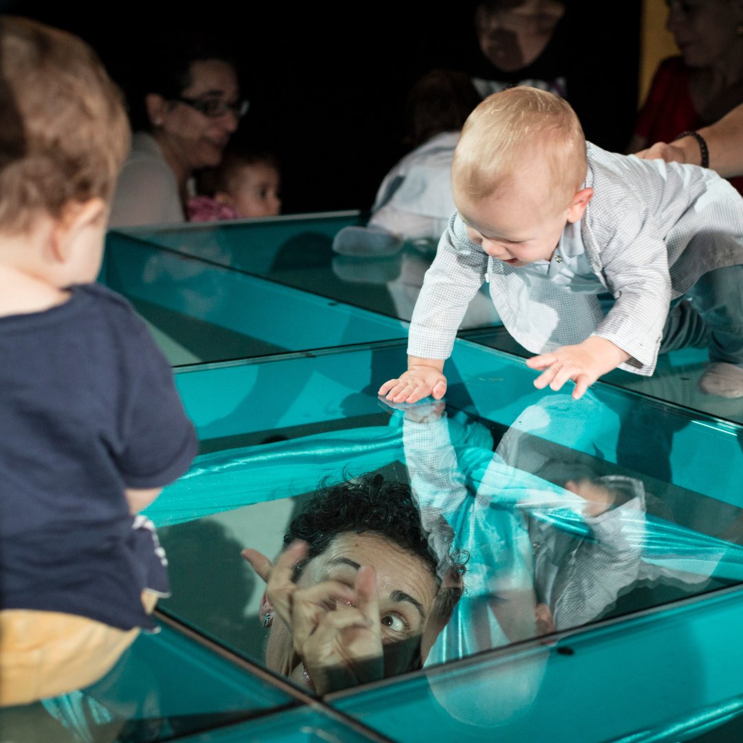 🗓️25 años de historia, creatividad y amor por la danza contemporánea. 💃🌟

#Gracias por formar parte de esta aventura.

✨ ¡Por otro año en el que seguir bailando hacia el futuro!

#ZigZag25Años