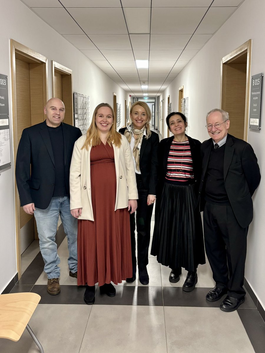 Maria Kubara tweet media