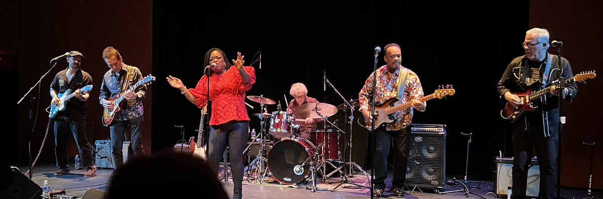 Upstate Apostate (@madmanmtn) on Twitter photo Saturday 1.18.25 at The Egg in Albany, NY. The indomitable <a href="/ShemekiaBlues/">Shemekia Copeland</a> Shemekia Copeland! Saturday 1.18.25 at The Egg in Albany, NY. The indomitable <a href="/ShemekiaBlues/">Shemekia Copeland</a> Shemekia Copeland!