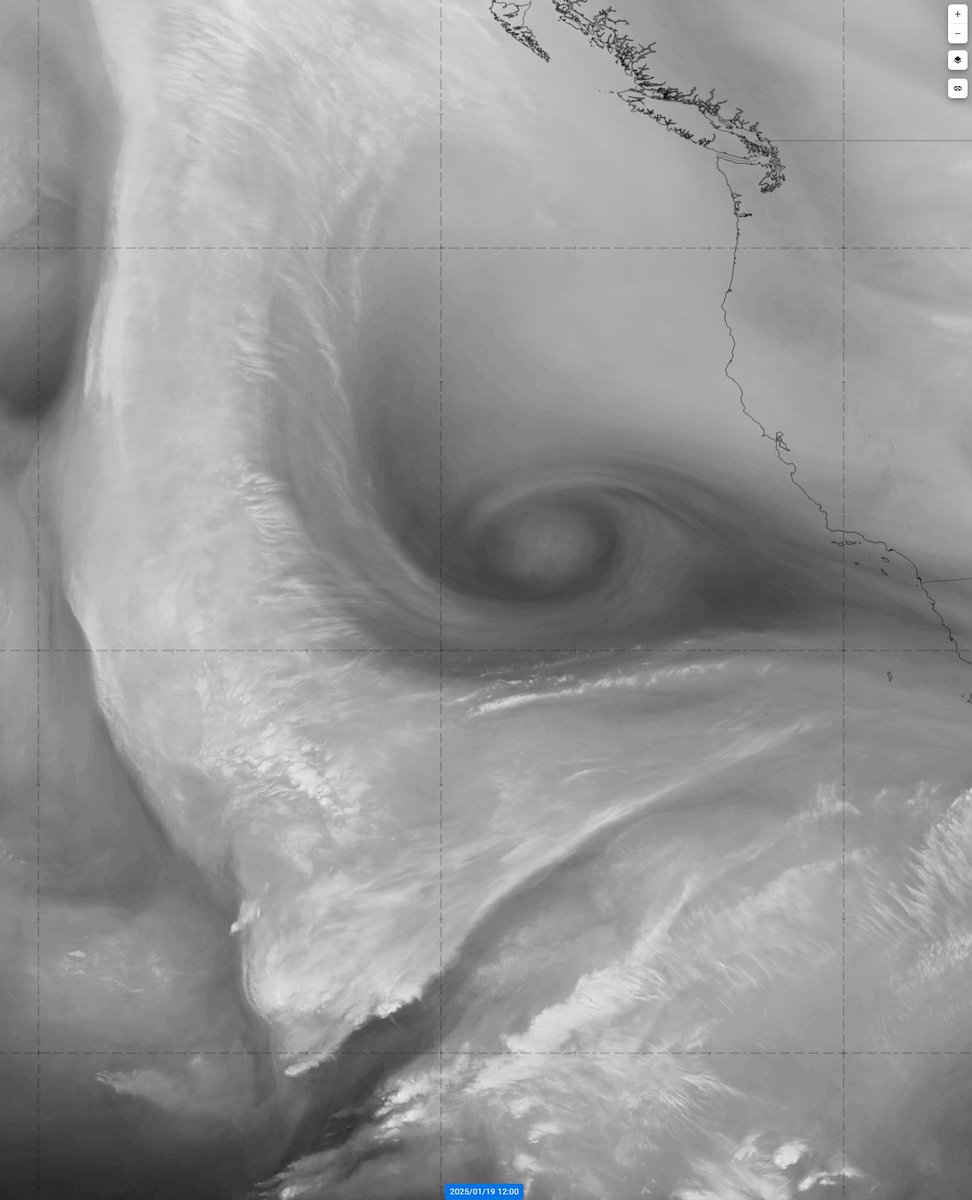 InOrbitIvan's tweet photo. Experts call it 'water-vapour eye' for some reason.
#GOES-west WV6.2 channel, 20250119-1200z. Credit: #Eumetrain ePort https://t.co/1mZe1zWcfA
