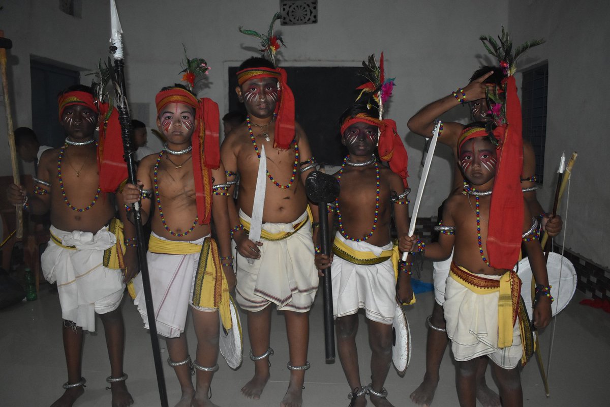 Basanta65356777's tweet photo. MY ADIVASI GROUP https://t.co/mDM7bxVtlj
