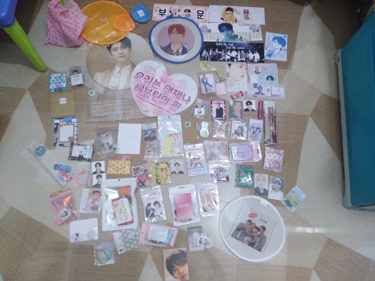Nicoele124's tweet photo. [PART 2] Thank you po sa freebies! @__the8gfs, @toruslvr, @samedmn17 and @cchihouse, @disdained, @Riided PH @kthln_rys_, @monomails and @_luvvernon, @karmm1105, @kyeomswonu, @ujibaek, @angiejoong26, @dreampassion_02, @avfiIes, @writtenbyfaith, last but not the least @bootamingyu https://t.co/6vljlgVZQi
