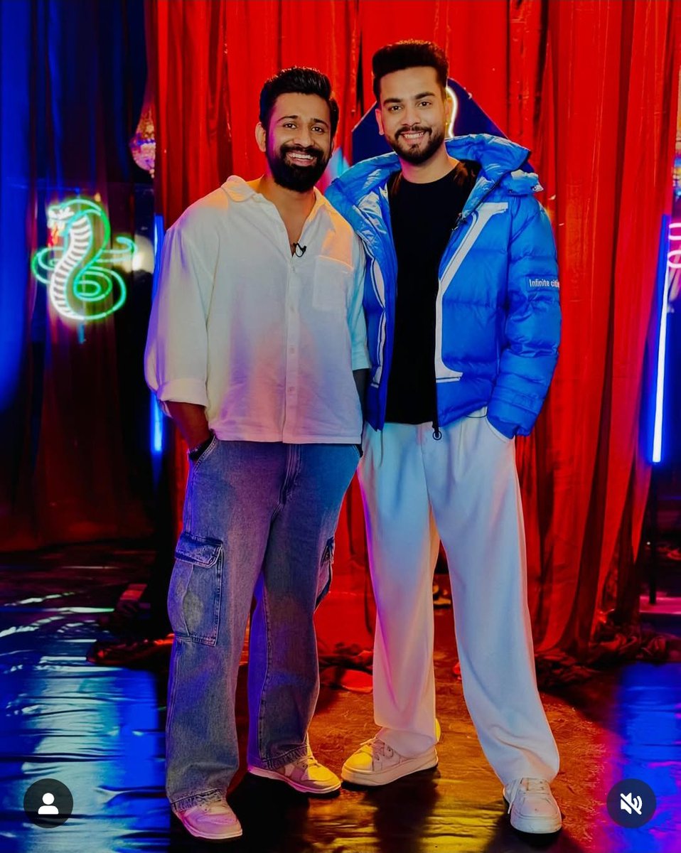 BiggBoss_Tak's tweet photo. Rajat Dalal x Elvish Yadav shooting for the Elvish Podcast.🔥  
Bhaichara always on top! https://t.co/fprNVXtzOR