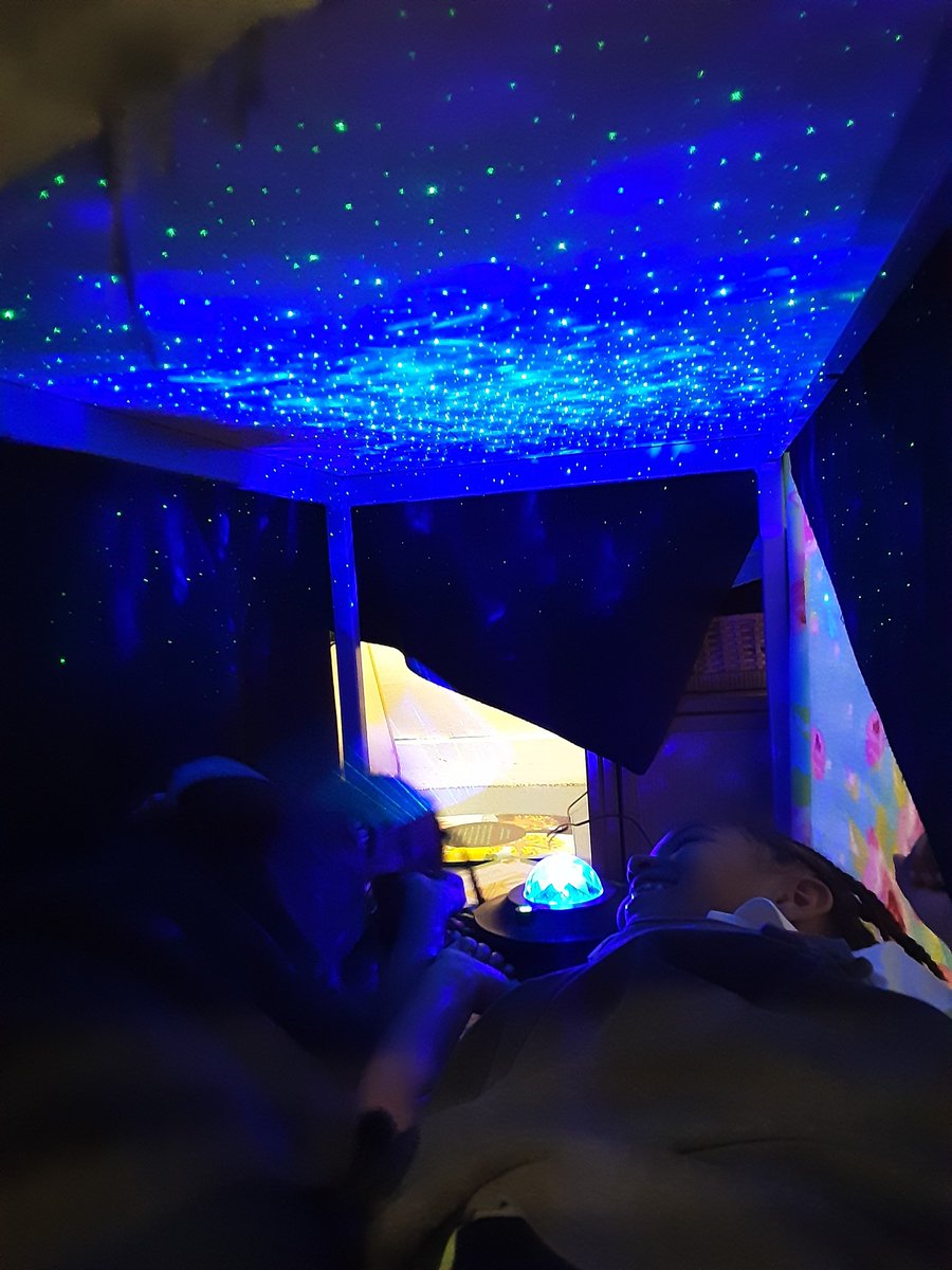 LynnfieldSchool's tweet photo. Reception children have been learning about electricity & how it works They had fun solving the problem of getting the bulb to light up. We created a dark tent & the children enjoyed a light show. It was like being in space & they enjoyed making shadows on the walls #stickability https://t.co/EHm7hXho2y