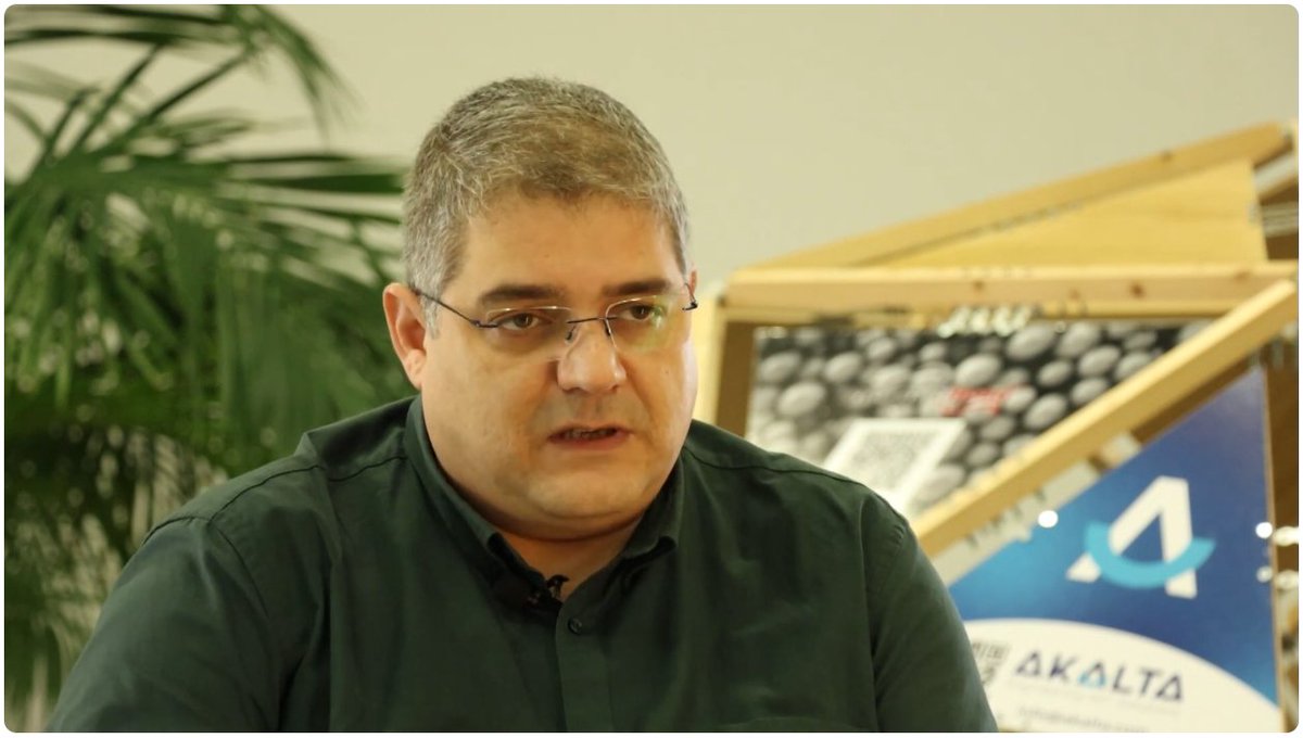 treballempresa's tweet image. El David Bea va accelerar la seva empresa, Akalta, en una anterior edició de l'#AccelerationLab del Vallès.

I tu, tens tens un projecte emprenedor innovador, constituït com a empresa fa menys de 5 anys i amb seu a #Sabadell o voltants?

📽️VÍDEO COMPLET
▶️youtube.com/watch?v=XVbB87…