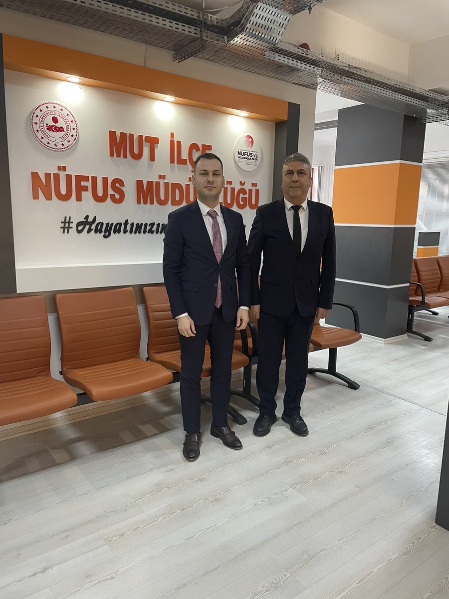 SavasBasarann's tweet photo. Nüfus Müdürlüğümüze yaptığı ziyaretlerinden dolayı #Mut İlçe Kaymakam Vekili Sayın Mustafa ÖZBAY’a çok teşekkür eder yeni görevlerinde başarılar dileriz #HayatınızınHerAnında @itasyapan @ahpehlivan53 @TC_icisleri @TCNufus @KaymakamlikMut https://t.co/WEjQI8Lzof