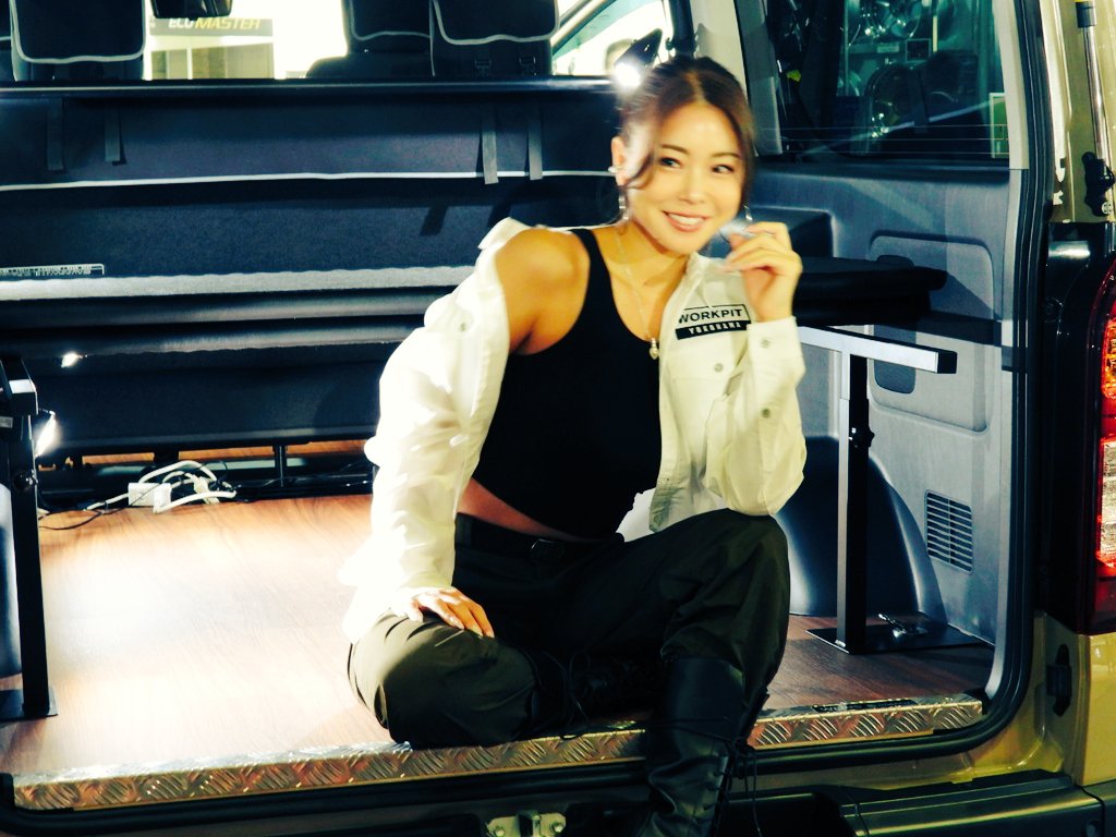 nRJq8Ck304sWOQq's tweet image. 東京オートサロンのコンパニオンさんの画像集①2025/01/11(土曜)
#東京オートサロン
#幕張メッセ
#WORKPIT
#木村理恵