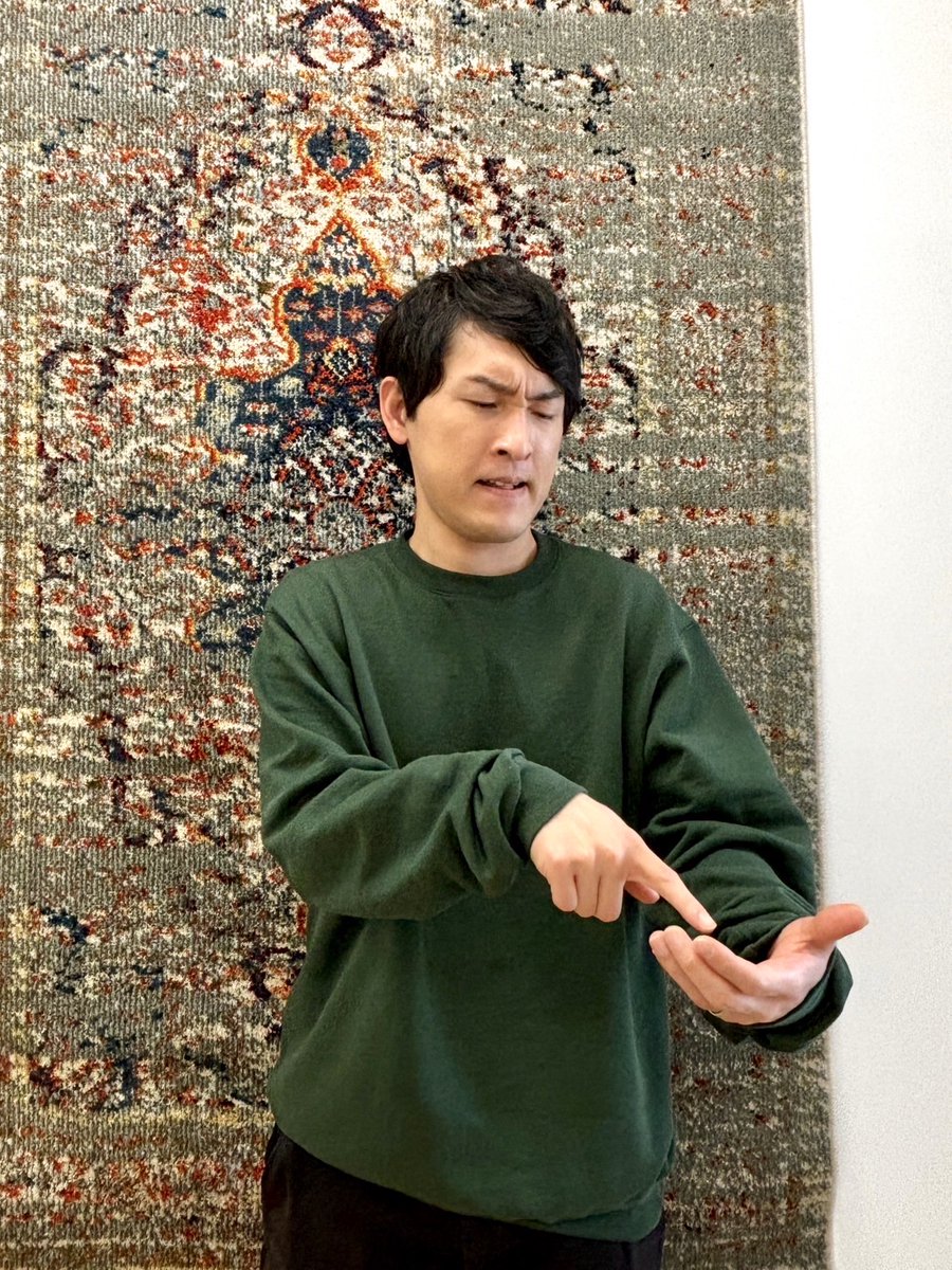 Artistspoken2's tweet image. 〝#宮下兼史鷹のいってらっしゃい〟
毎週日曜7:30〜OnAir🎬
📻 汚れたタイムライン
🔗 artistspoken.page.link/6XBg
ゲーム配信って難しい...!!
そして鳥羽水族館のラッコが可愛過ぎるお話です🦦
みなさまからのギフトやレターも引き続き募集しています📨
@admjpujpwd
#宮下草薙 #宮下兼史鷹…