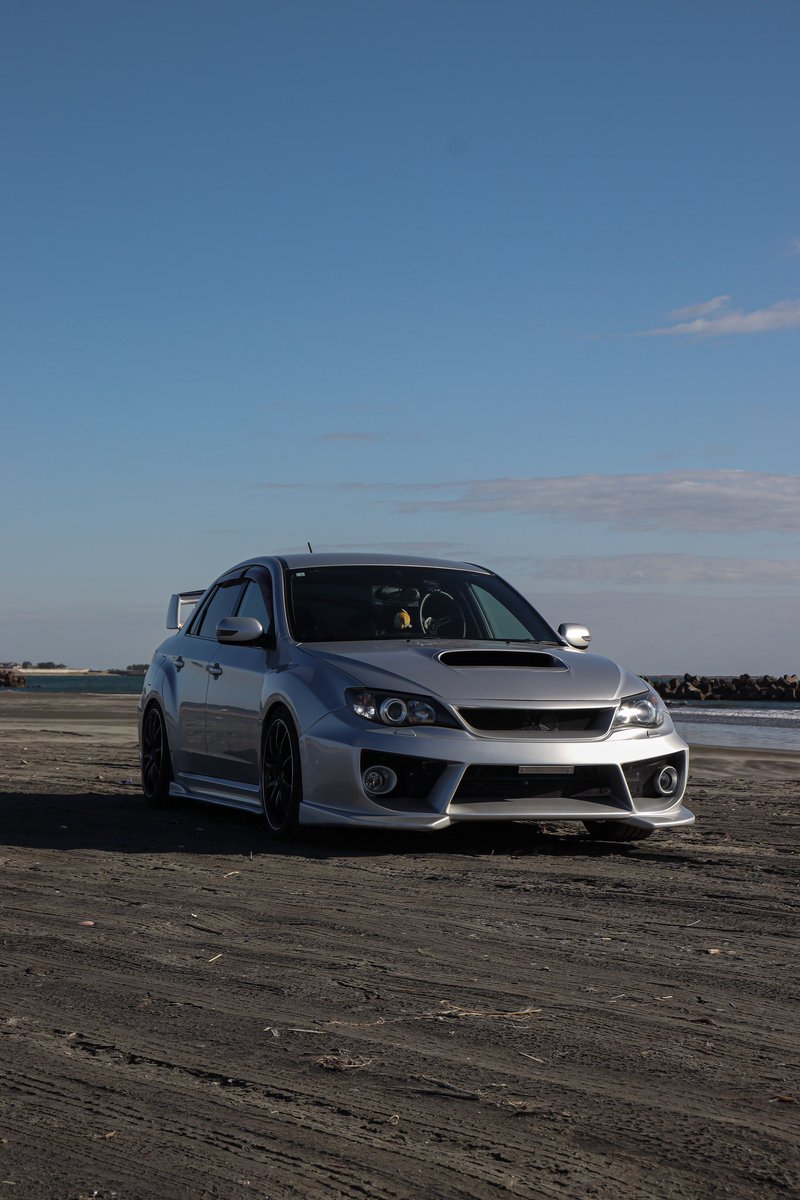Hi8P7's tweet photo. summer or winter
#GVB #subaru #subee #wrxsti #jdm https://t.co/miTJOBB2UU