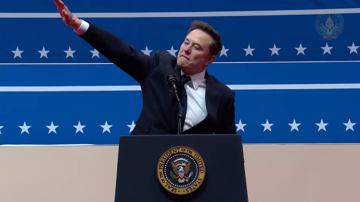 Yo creo que Elon, en vez de "The man in the High Castle", sería más bien "The high man in the white castle"