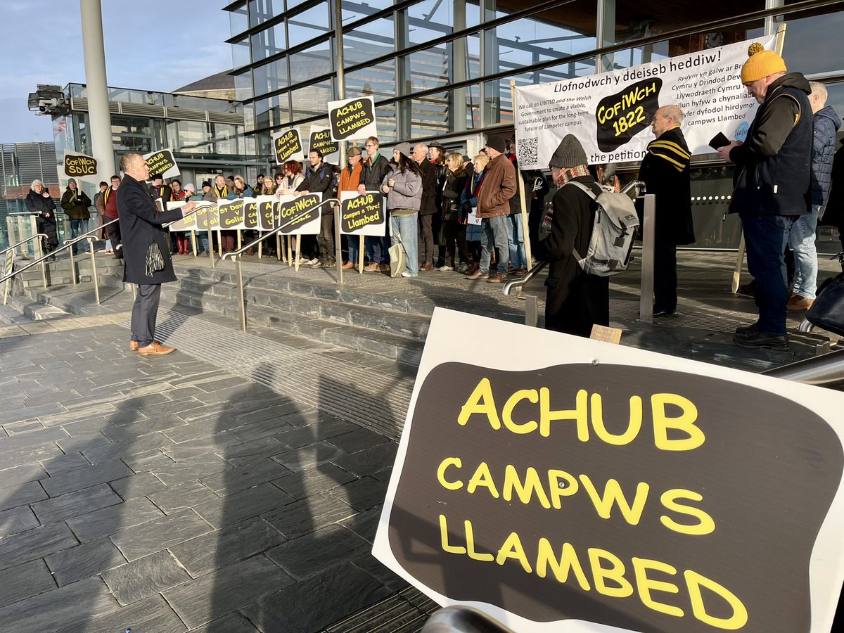 Adam Price 🏴󠁧󠁢󠁷󠁬󠁳󠁿🏳️‍🌈 tweet media