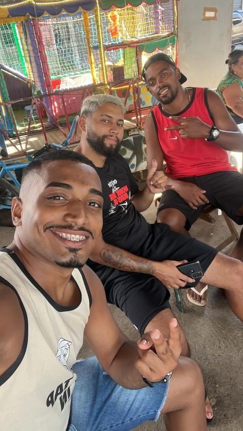 Com meus cria da Maré 💪