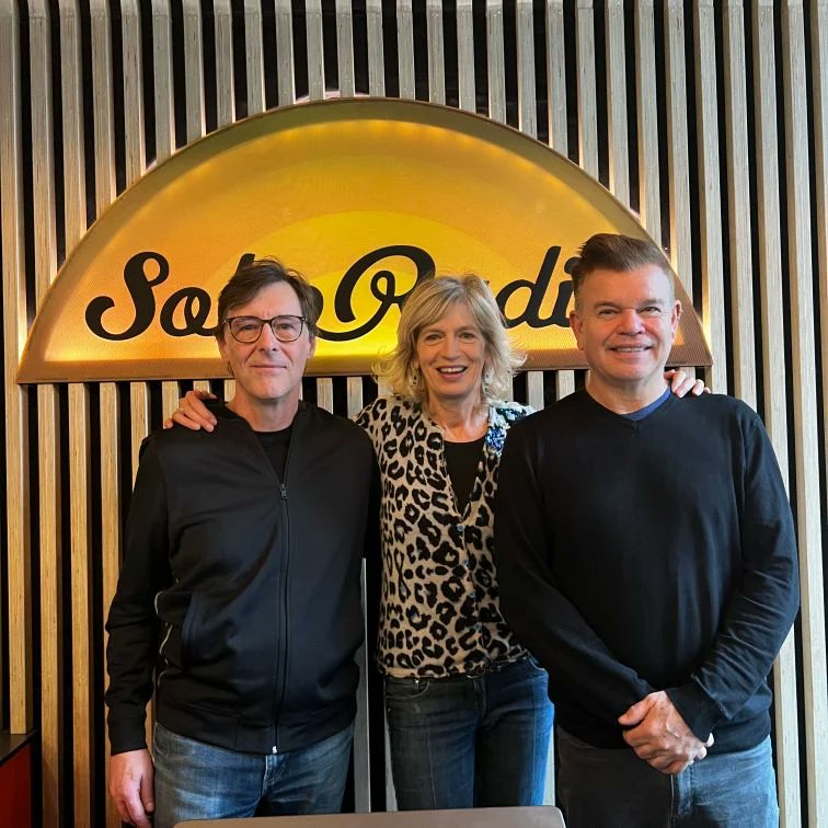 LISTEN BACK: Composers on Film

Paul Oakenfold &amp; Michael J McEvoy join Gemma Dempsey to chat about their new surfing Documentary 'Point of Change' 🎬

Catch up here: mixcloud.com/sohoradio/comp…