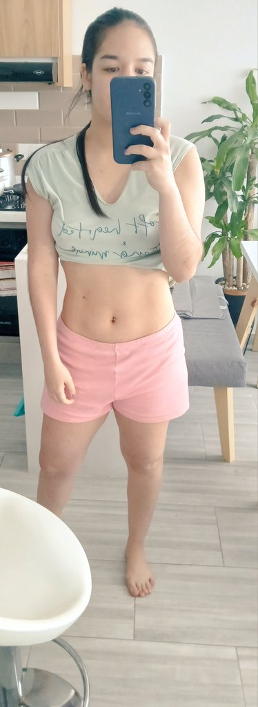 Danitovar_'s tweet photo. Despúes de 1 año reucuperando mi cuerpo despúes del embarazo ❤️🥰😍 https://t.co/ZcLiUl4Grp