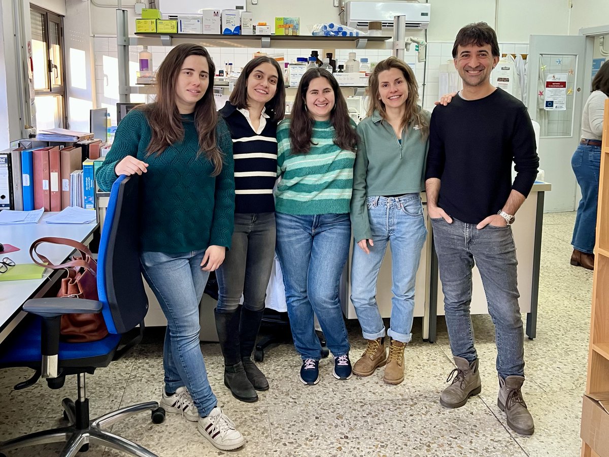 La pasada semana tuvimos el gran placer de recibir en nuestro laboratorio la visita de Marta Ruiz Somacarrera del <a href="/Igm_Leon/">Instituto de Ganadería de Montaña (CSIC-ULE)</a>, que vino a aprender a excistar metacercarias de nuestro parásito favorito, Fasciola hepatica 🔬🪱