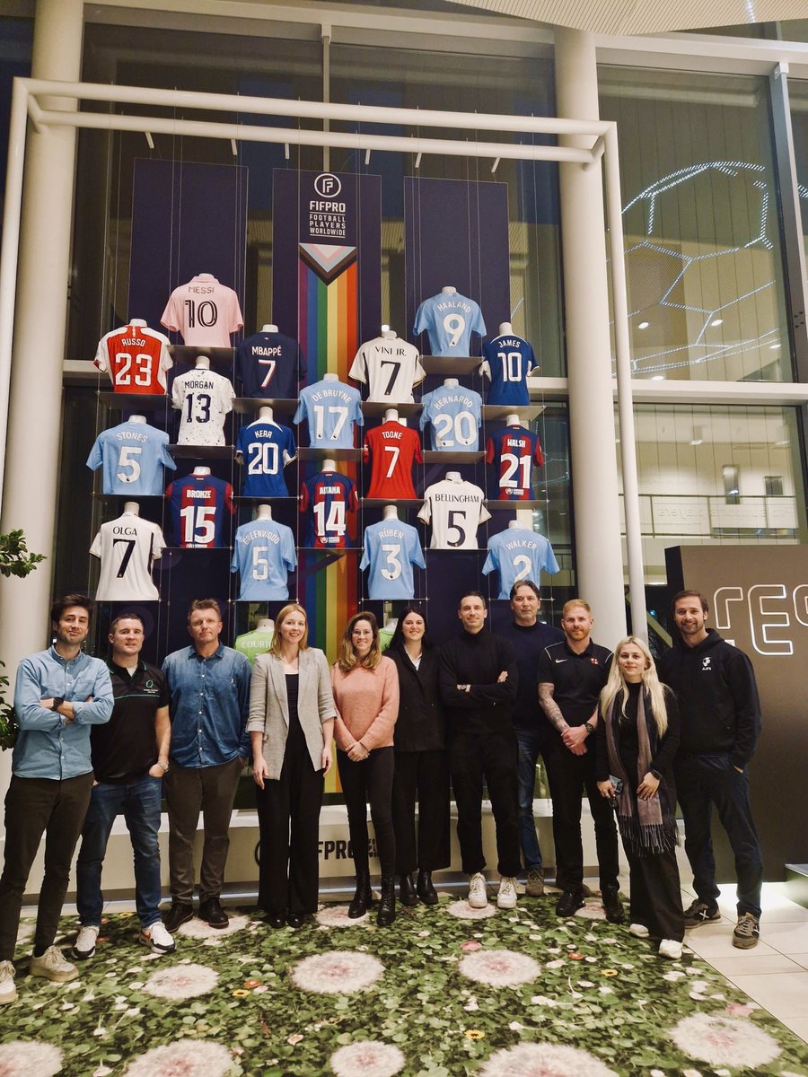 ✈️ La AJFSF viajó a Amsterdam para visitar las instalaciones de <a href="/FIFPRO/">FIFPRO</a> y dar inicio a dos nuevos proyectos europeos coordinados por la <a href="/EUAthletes/">European Athletes & Players Association</a>.