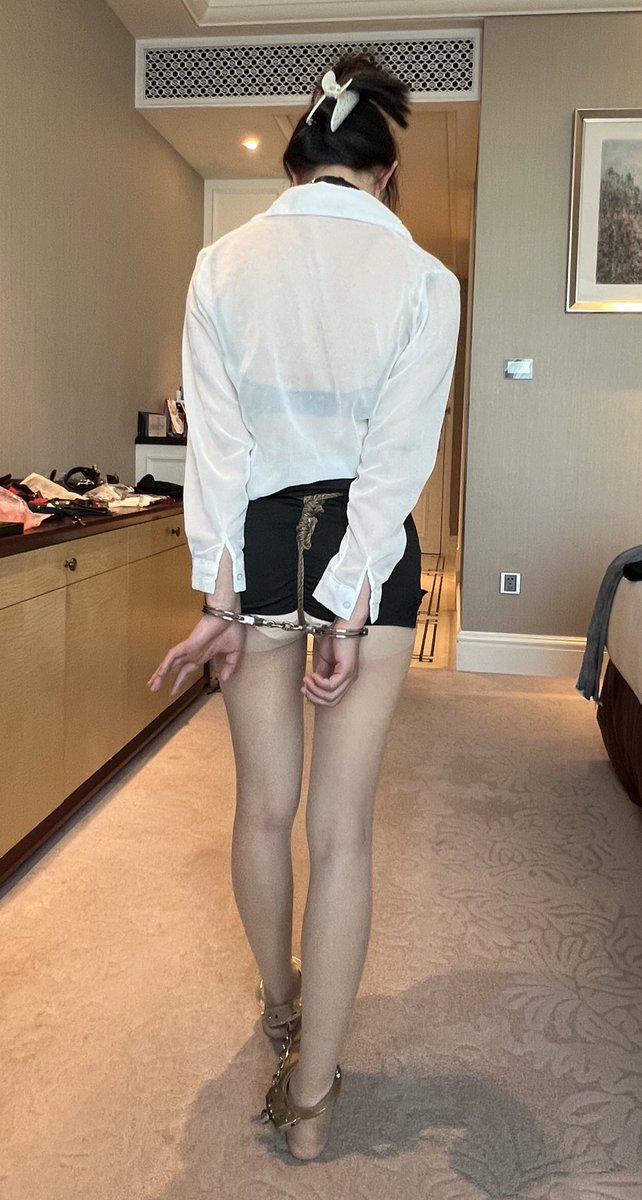 EKb01007's tweet photo. 美好的身材 https://t.co/KkoJGxl2BI