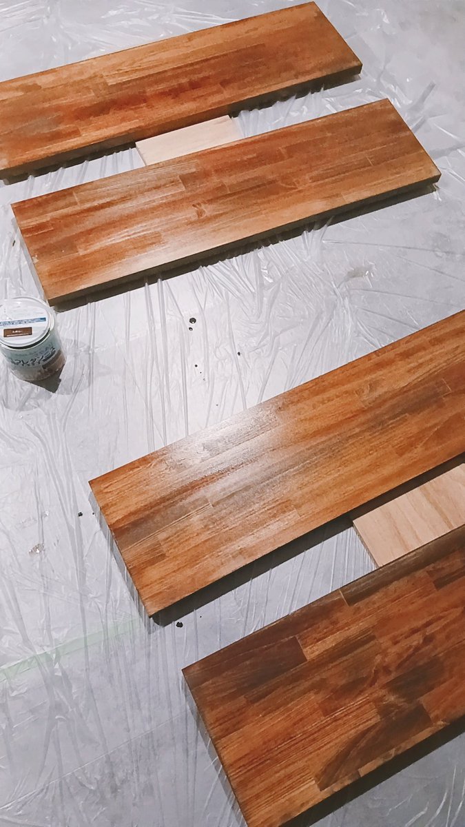 RoastersTom's tweet photo. 棚、作成中…🔨

#開業準備中
#コーヒー屋への道 #夢 #開業 #コーヒー  #カフェ好きな人と繋がりたい #カフェopen #埼玉県 
#Tom Coffee Roasters https://t.co/oLukaLpVGt