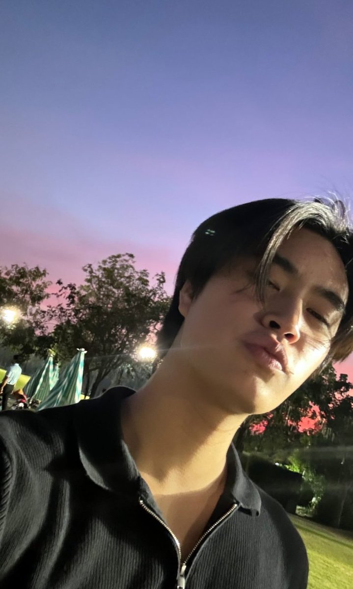 Noon558624's tweet photo. ได้เห็นหน้าแล้ว

#Gemini_ https://t.co/LhiYyB8rYl