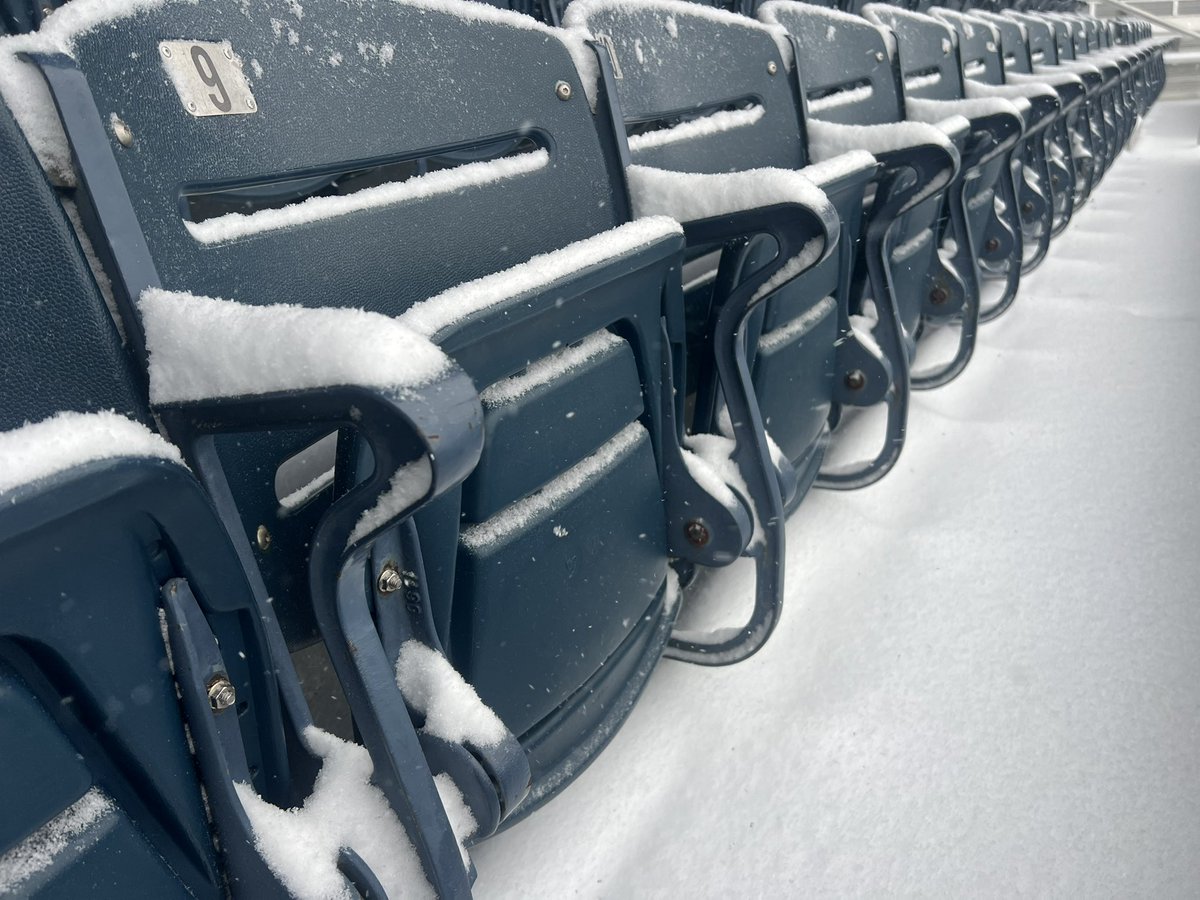 McNeeseBaseball's tweet photo. Having ourselves a snow day! ❄️❄️❄️

#GeauxPokes | #FERDA https://t.co/EhAfBGMww3