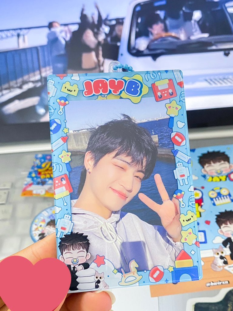 tuesdayjuneee's tweet photo. น่ารักไปหมดเลย ขอบคุณคุณไอรินมากๆนะคะให้มาเยอะมากทั้งกอววันเกิด กอวหน้าคอน ชอบมากคั้บจะใช้อย่างดีเลย🥹 หวังว่าเราจะได้เจอกันอีกนะคะ💙❤️
🍎 @bwirxn #ibareview https://t.co/p3wbhzYAhy