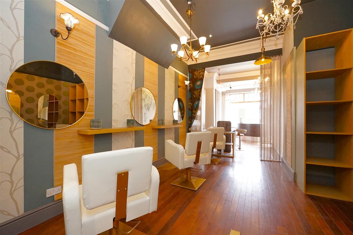 REDUCED rental - now£900pcm
Beauty Salon, Douglas St, Walney
corrieandco.co.uk/property/dougl…