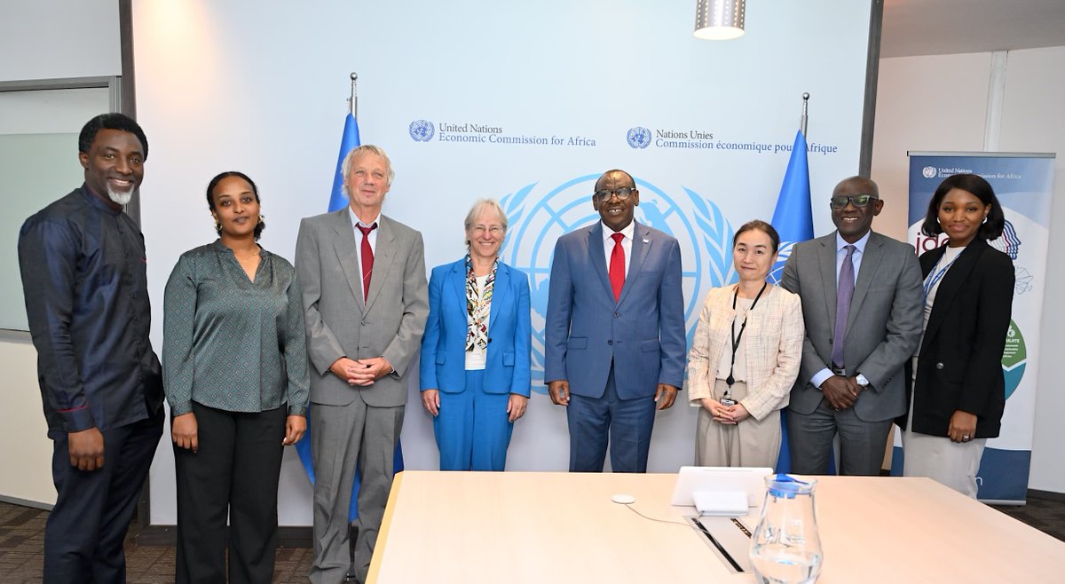 ECA (@eca_official) on Twitter photo Today, ๐ณ๐ฑ Amb.Christine Pirenne <a href="/lapirenne/">christine pirenne</a> presented her credentials to #USG @ClaverGatete.They discussed collab to de-risk & transform Africa's #agri & #horticulture sectors -#cocoa,#beef,#cotton etc - leveraging #Dutch expertise.Emphasis on #CapacityBuilding & #infrastructure Today, ๐ณ๐ฑ Amb.Christine Pirenne <a href="/lapirenne/">christine pirenne</a> presented her credentials to #USG @ClaverGatete.They discussed collab to de-risk & transform Africa's #agri & #horticulture sectors -#cocoa,#beef,#cotton etc - leveraging #Dutch expertise.Emphasis on #CapacityBuilding & #infrastructure