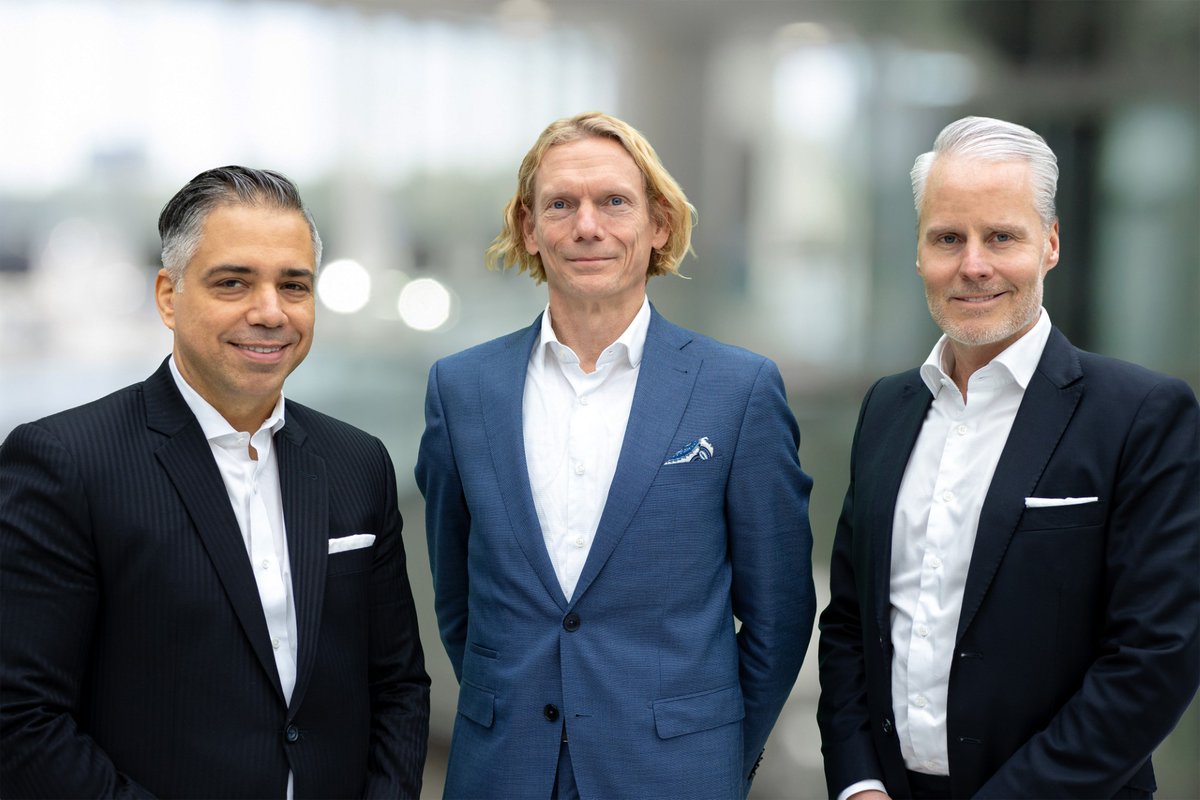 🚀Neuzugang bei Controlware!

Marc Wilczek verstärkt ab sofort als CCO die Geschäftsführung des IT-Dienstleisters #Controlware. Mit Fokus auf Vertrieb &amp; Marketing treiben wir das Wachstum und die Digitalisierung voran. Willkommen, Marc!

➡️bit.ly/4hnQEJp #IT #Leadership