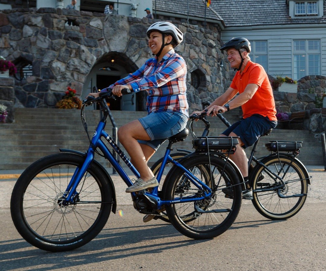 connectionbikee's tweet photo. Bike Rental
There's no better way to explore our beautiful city, parks, and open space than by bike. Our expert staff can help you pick out the ideal bike style and size for you to experience our road and trails. Not sure where to ride? We got you covered!
#BikeRental
#RentABike https://t.co/a0CU4hxiLL