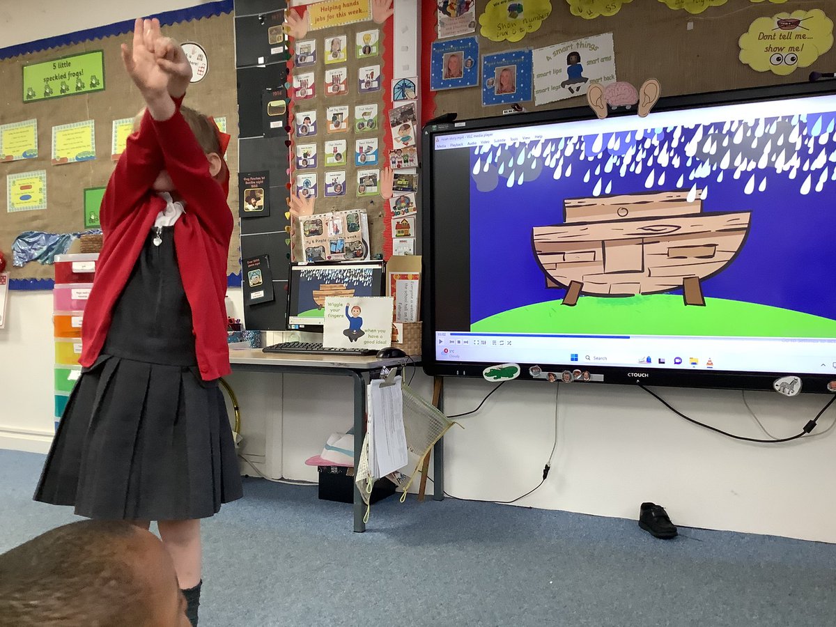 HasReception's tweet image. Can you guess which animal @HasReception are acting as when we learnt about #StoriesJesusHeard. We used drama for our RE lesson this week  🐘  🐱 🐧 🦘 

@livdioceseed 
#EYFS
#ExpressiveArtsAndDesign