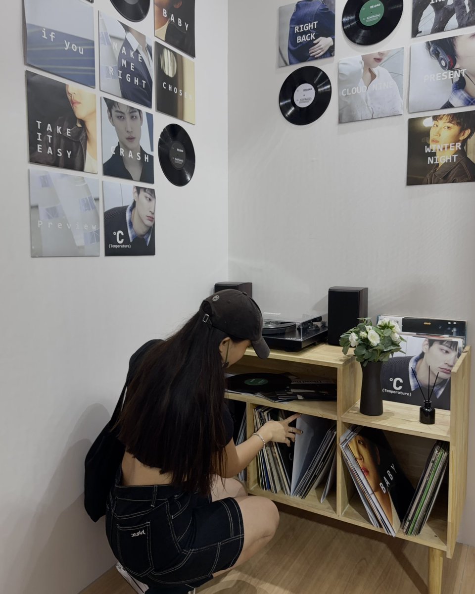 yogurtbam's tweet photo. also went to his siam center popup https://t.co/CeSr2pwaw0