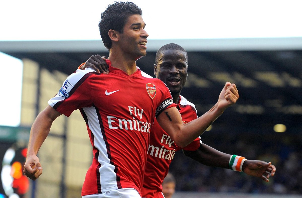 Eduardo da Silva on his time at Arsenal:

"There were many beautiful moments, starting from the moment I joined the club, it is every player’s dream. Then my debut against Blackburn, my goal in the Champions League against Sparta, and in the group stage against Sevilla. I scored