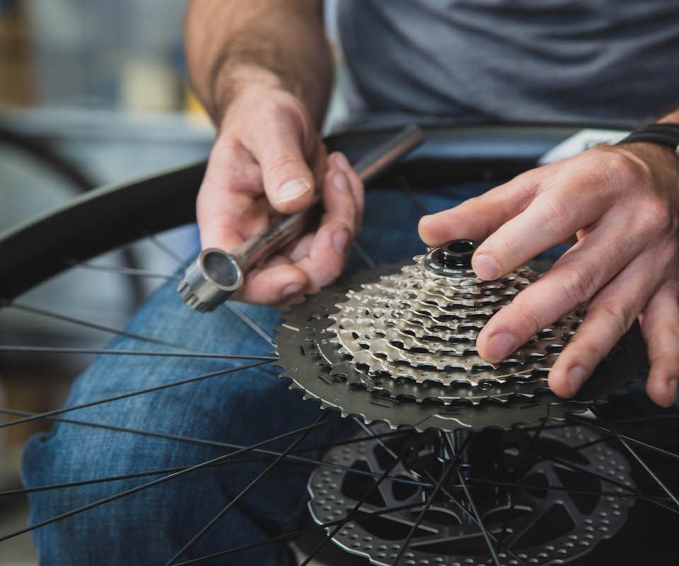 connectionbikee's tweet photo. Bike Repair
Whether you need your gears adjusted, a wheel fixed or a complete overhaul that makes your bicycle run and look even better than new, we're bike repair experts with the experience and factory training to do the job right the first time.
#BikeRepair
#FixYourRide https://t.co/0rikcHVzCk