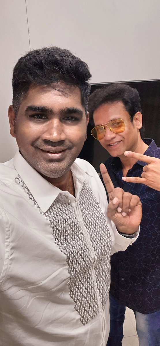 RazzmatazzJoe's tweet photo. The first Time I Had Appreciated One Person in My Interview this 4 Years  With No Controversy Question Is #Deepak 

Interview Loading !! MAKKLEY 

DO WATCH IN #INDIAGLITZ Today !! 

@igtamil

#BiggBossTamil8
#BiggBoss8Tamil 
#BiggBossSeason8Tamil 
#BiggBossSeasonTamil8 https://t.co/AhZR77dBWn