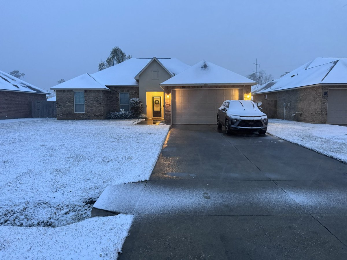 aSteel_Magnolia's tweet photo. @wdsu Ponchatoula https://t.co/dFeQ2C1712