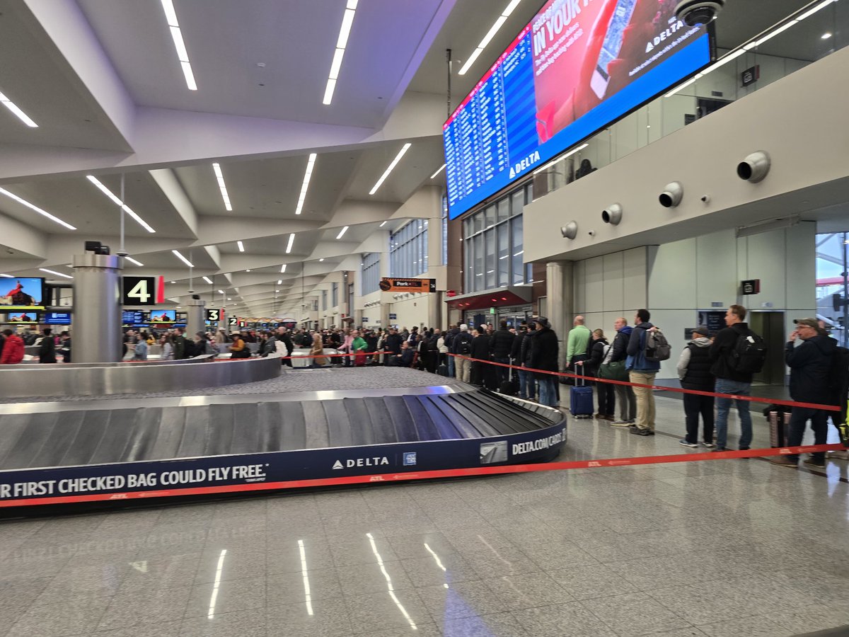 Alex Johnson tweet media