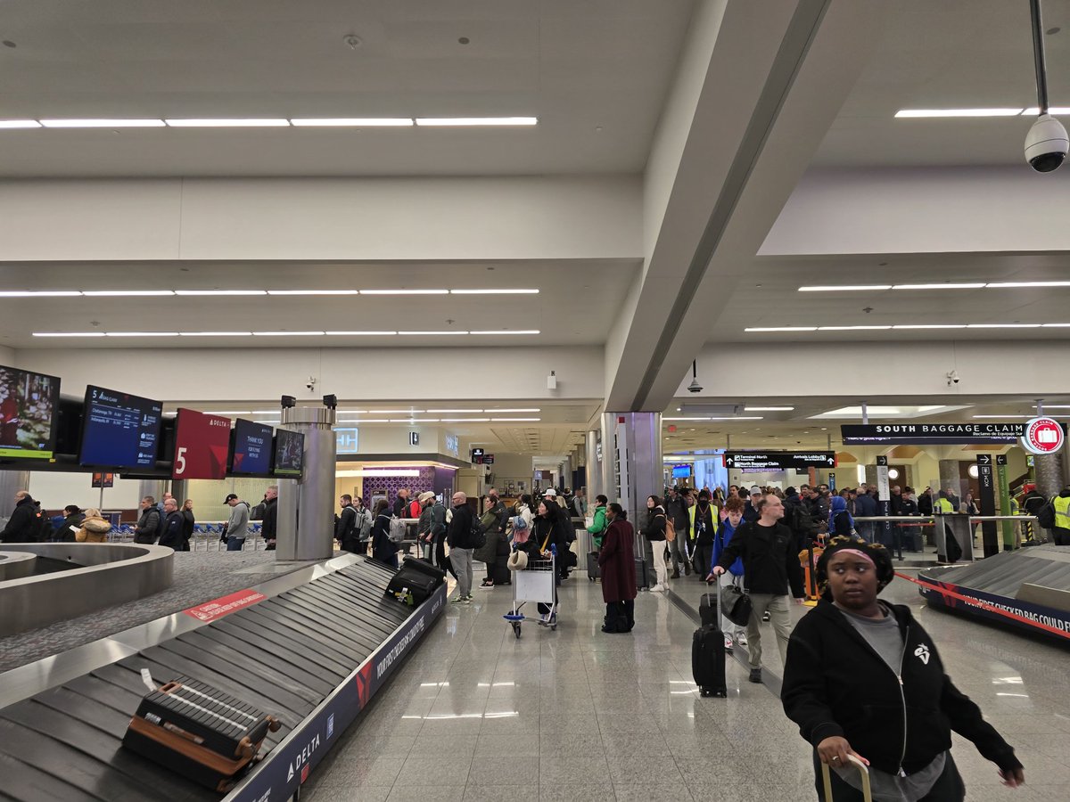 Alex Johnson tweet media