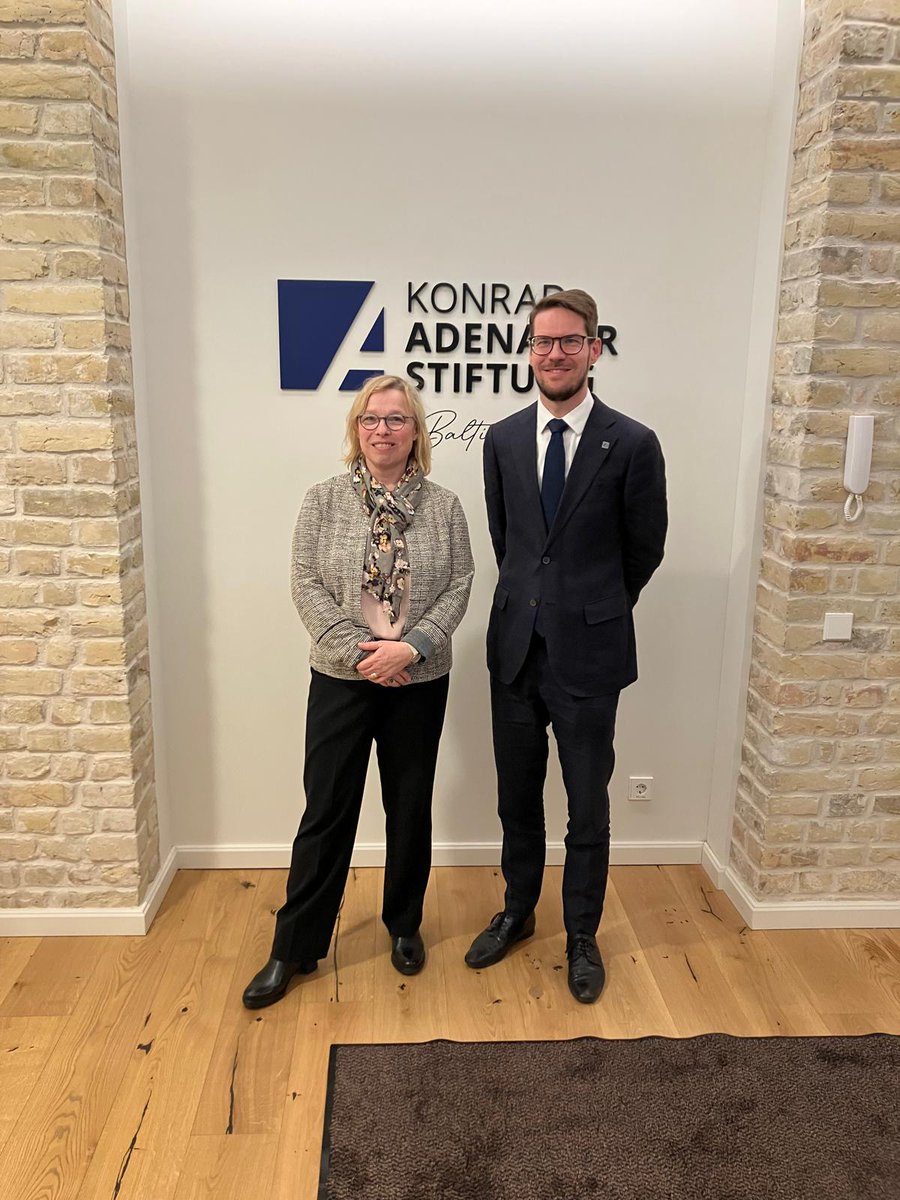 Konrad-Adenauer-Stiftung - Baltic States (@kas_baltic) on Twitter photo 🔵 We were happy to finally welcome the new German ambassador in Latvia Gudrun Masloch <a href="/GermanAmbLatvia/">Gudrun Masloch</a> in our KAS Office!
We are looking forward to future cooperation and will definitely see each other again!✨ 🔵 We were happy to finally welcome the new German ambassador in Latvia Gudrun Masloch <a href="/GermanAmbLatvia/">Gudrun Masloch</a> in our KAS Office!
We are looking forward to future cooperation and will definitely see each other again!✨