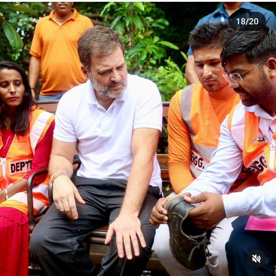 ट्रैकमेंटेनर कर्मचारियों के साथ भेदभाव किया जा रहा एक ही परीक्षा से आए कर्मचारियों के प्रमोशन के लिए दोहरे मापदंड क्यों
ट्रैकमैन को LDCE Open to all देना होगा 
#Justice_For_Trackman #Ldce_Open_To_All 
<a href="/RahulGandhi/">Rahul Gandhi</a> <a href="/PMOIndia/">PMO India</a>  <a href="/aajtak/">AajTak</a> <a href="/AshwiniVaishnaw/">Ashwini Vaishnaw</a>