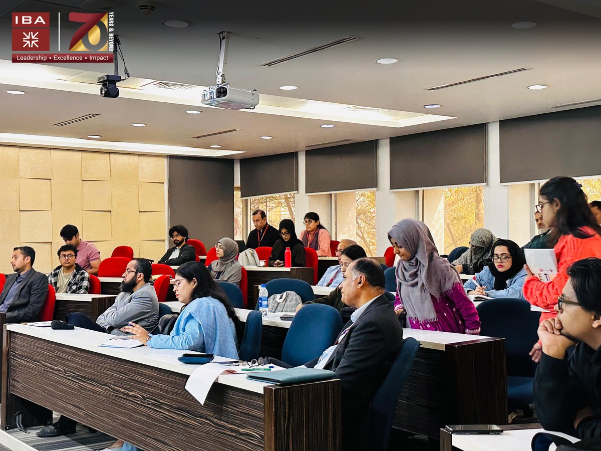 IBA Karachi hosted Dr. Khalid Masud, Former Chairman of Council of Islamic Ideology, for a session on 'Political Islam: Then and Now'. Faculty, students and staff engaged in discussions, gaining fresh perspectives and insights on its evolution and impact on society.