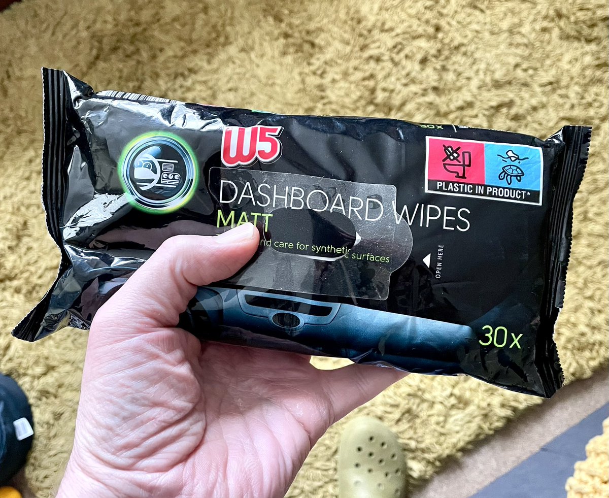 Though it's cold and lonely in the deep dark night.
I can see paradise by the . . .