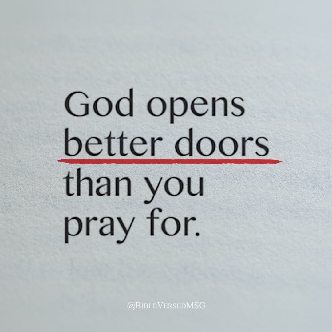 JESUS IS KING tweet media