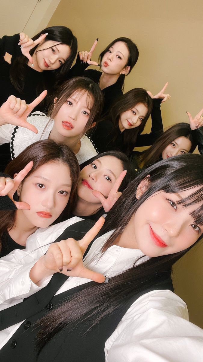 송하영이 최애인 고딩 여덕입니다
플로버분들을 사귀고 싶어서 트친소 열어요
맘찍 해주시거나 선팔 해주시면
저도 팔로우 따라갑니당~

#플로버_트친소
#플로버트친소
#프로미스나인_트친소