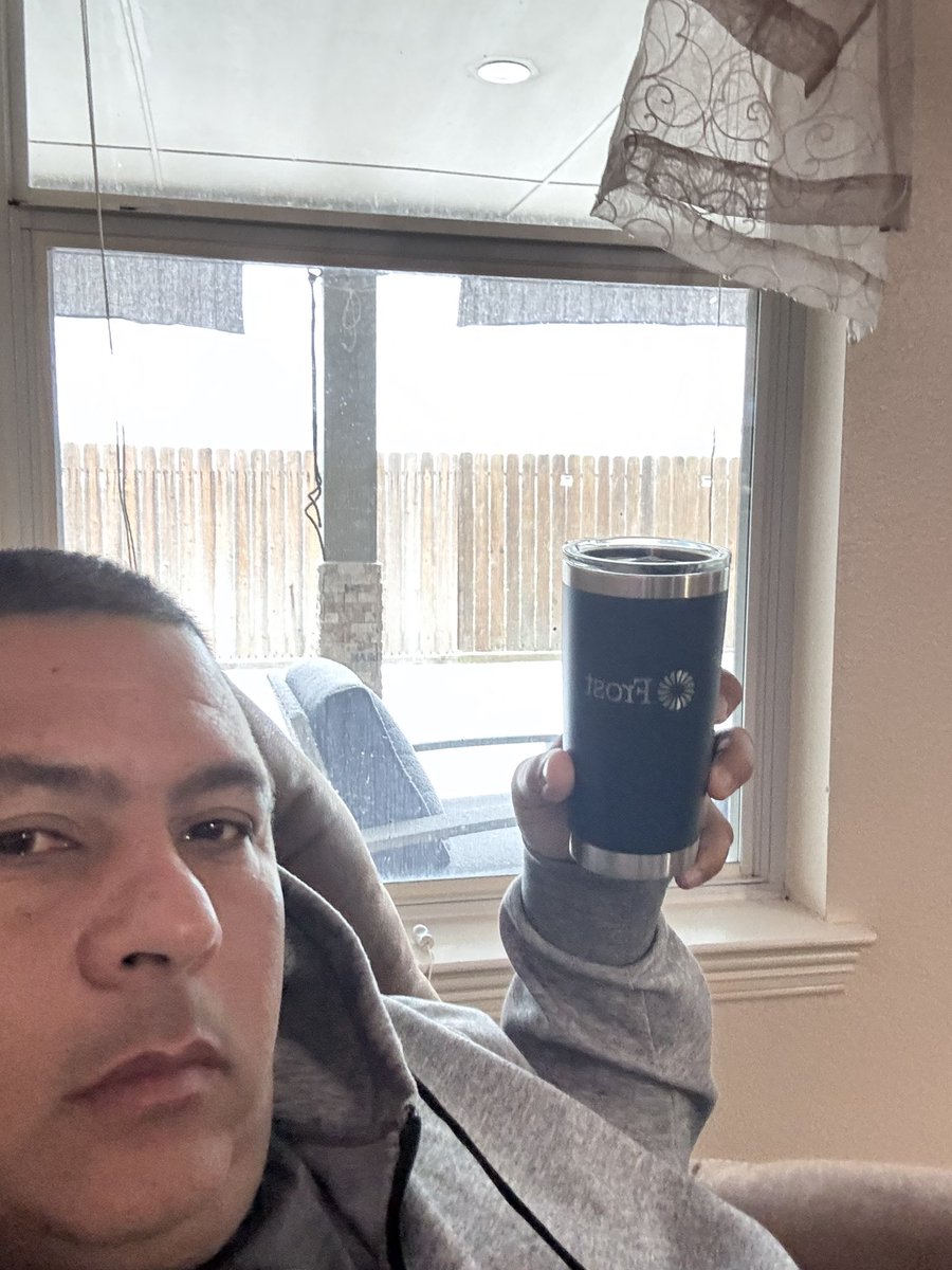 Day off with snow and <a href="/FrostBank/">Frost Bank</a> coffee in H-Town, anything better than that, nope !